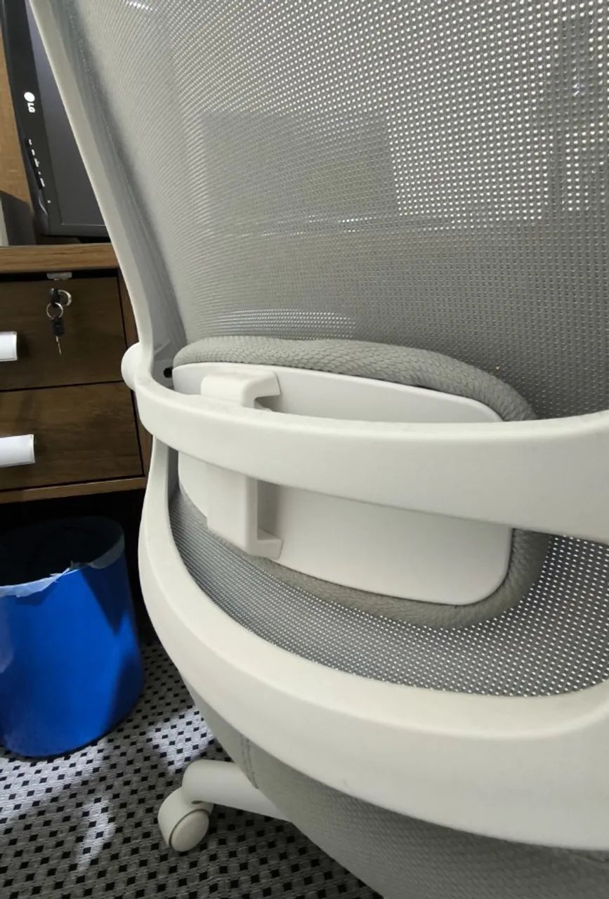 Cadeira Ergonômica ELEMENTS ASTRA (Cinza e Branco) - Foto 5