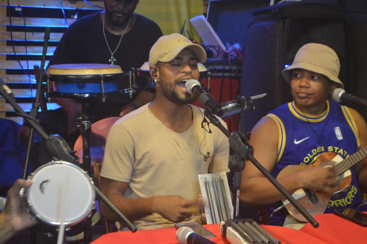 Pagode (Samba partido alto) - Foto 5