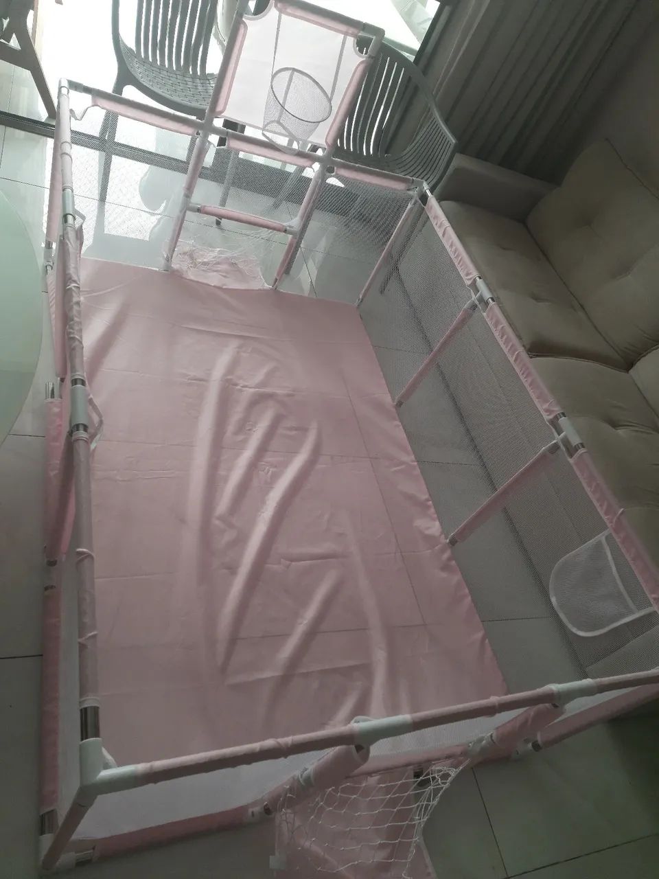 Cercadinho Playpen Infantil com Rede e Bola de Basquete