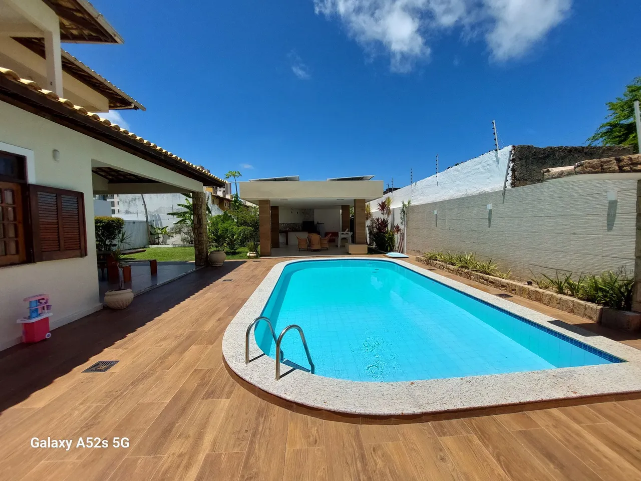 Compre casa próxima a Orla na Coroa do Meio