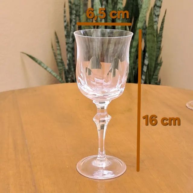 Taças de Vinho Branco STRAUSS - Cristal Lapidado com Gravação na Base - Jogo com 6 Taças - Foto 2