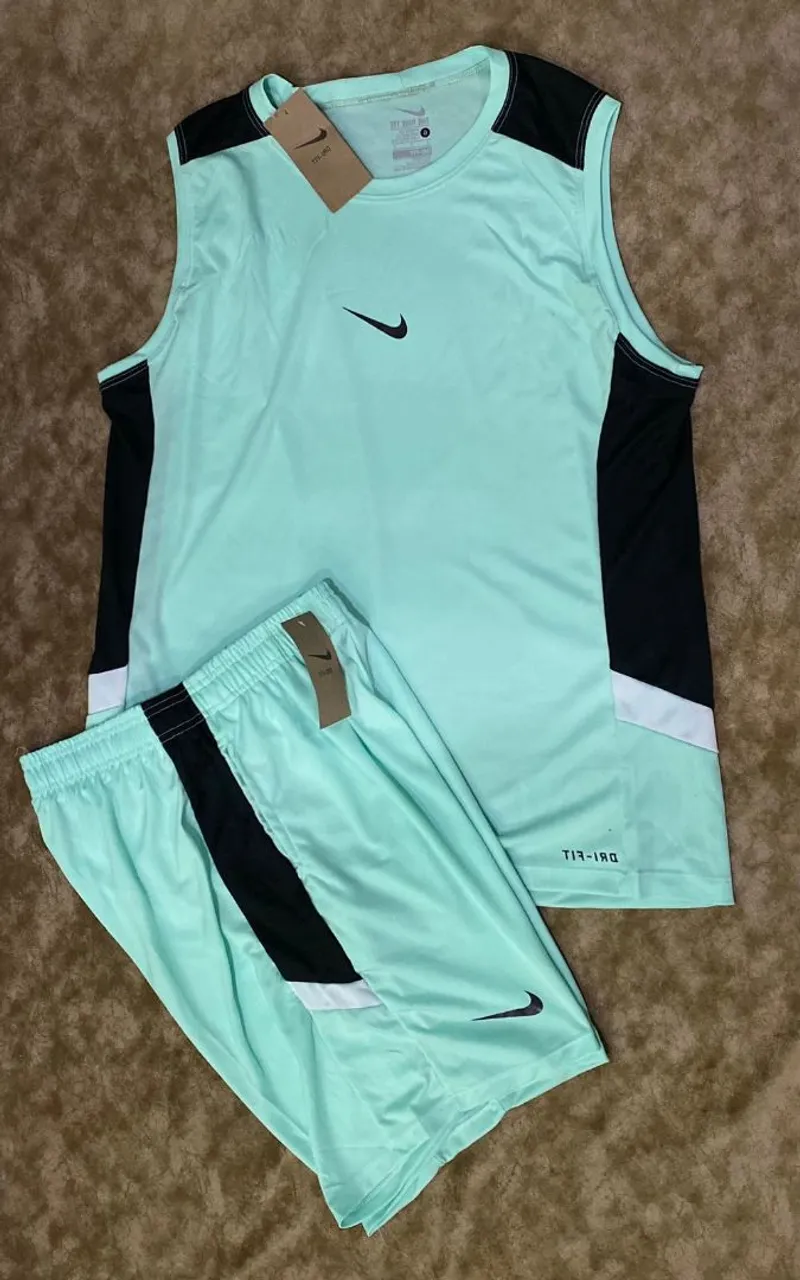 Conjunto Nike Dri-Fit Masculino