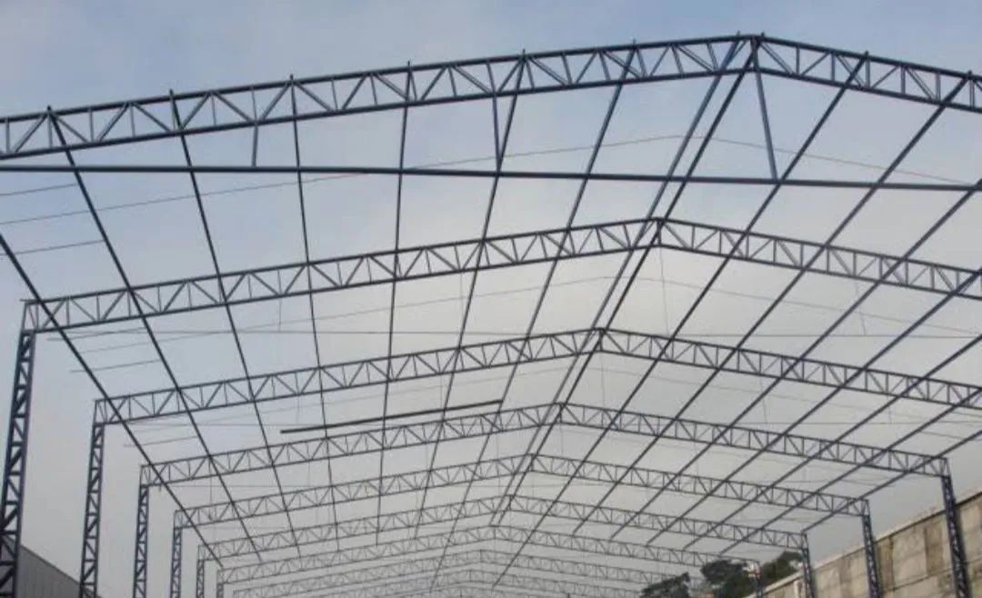 Estrutura metálica para construção