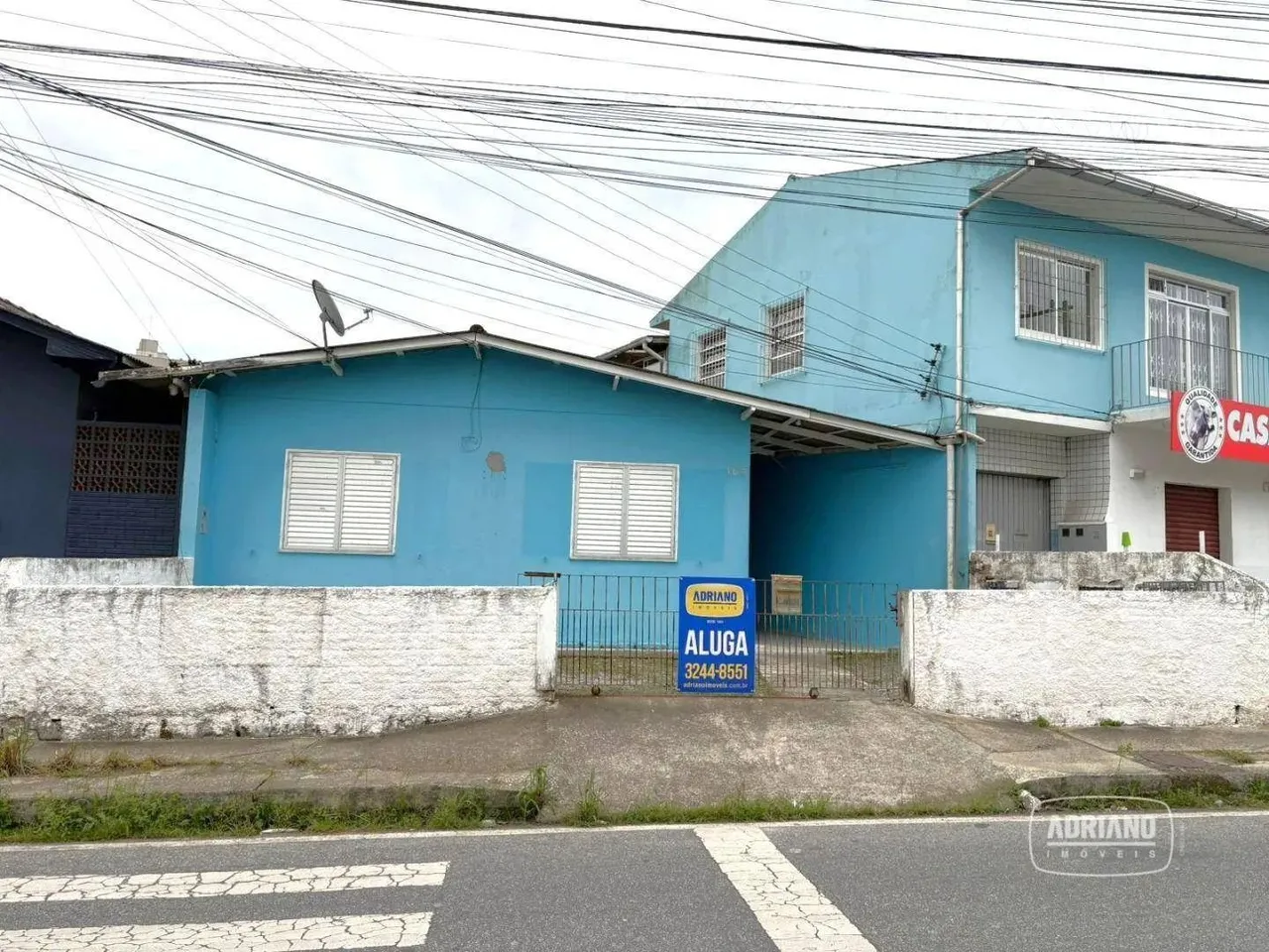 Casa com 3 dormitórios para alugar, 85 m² por R$ 3.113,92/mês - Praia Comprida - São José/