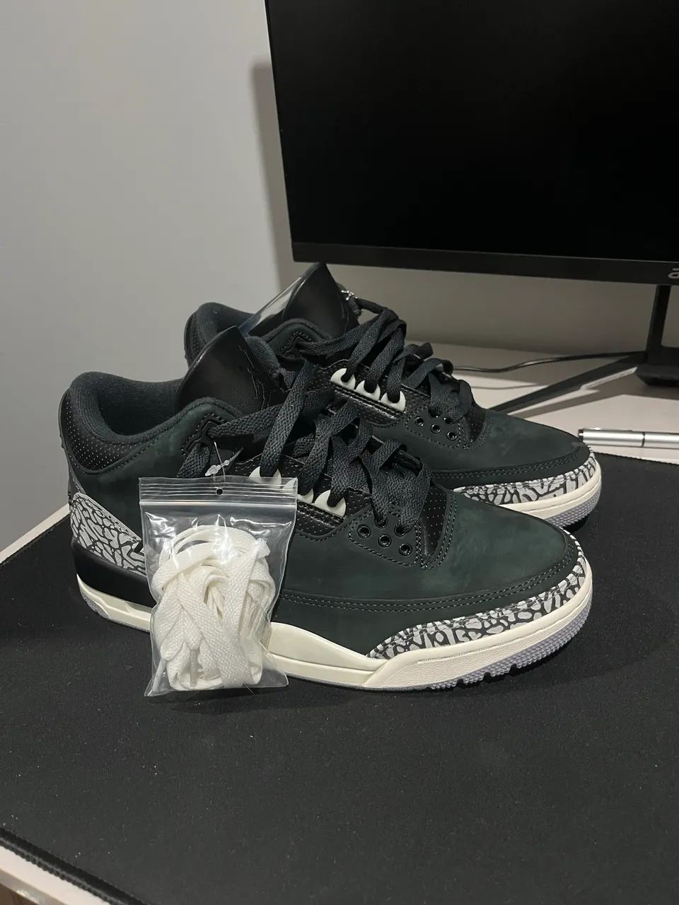 Tênis nike air jordan 3 black noir