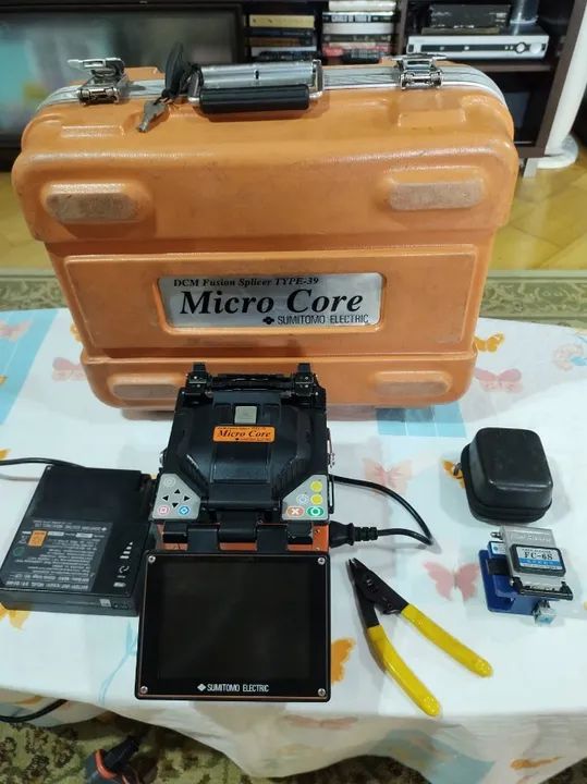 Máquina de Fusão de Fibra Óptica, Marca Sumitomo, Mod. Type-39