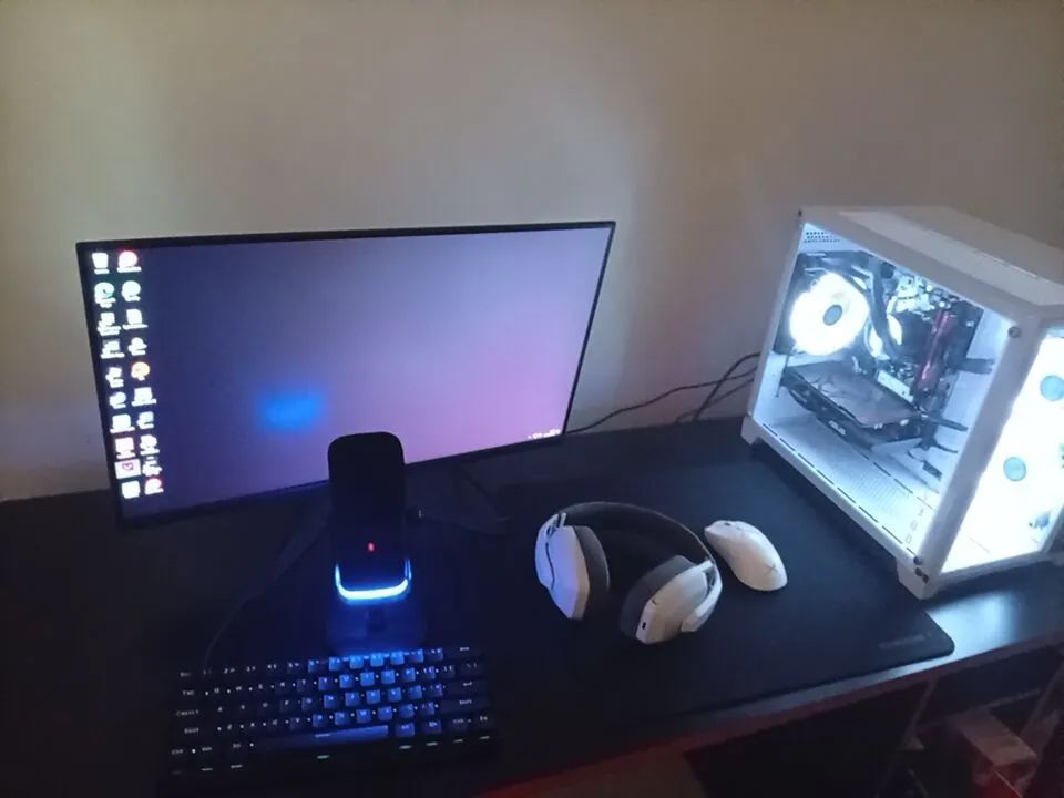 Pc Gamer com nota fiscal e periféricos.