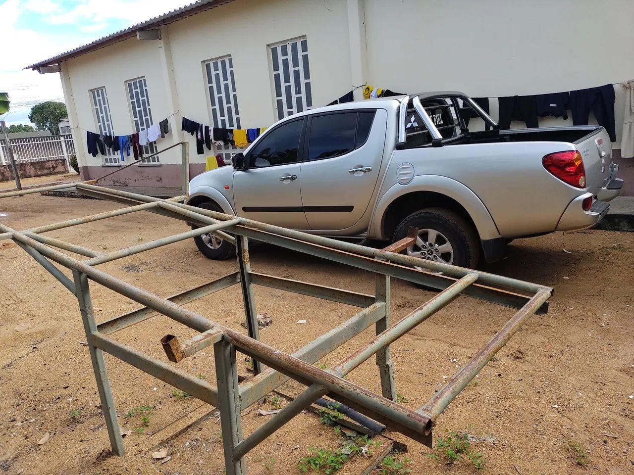 Suporte metal p/pickup - Foto 5