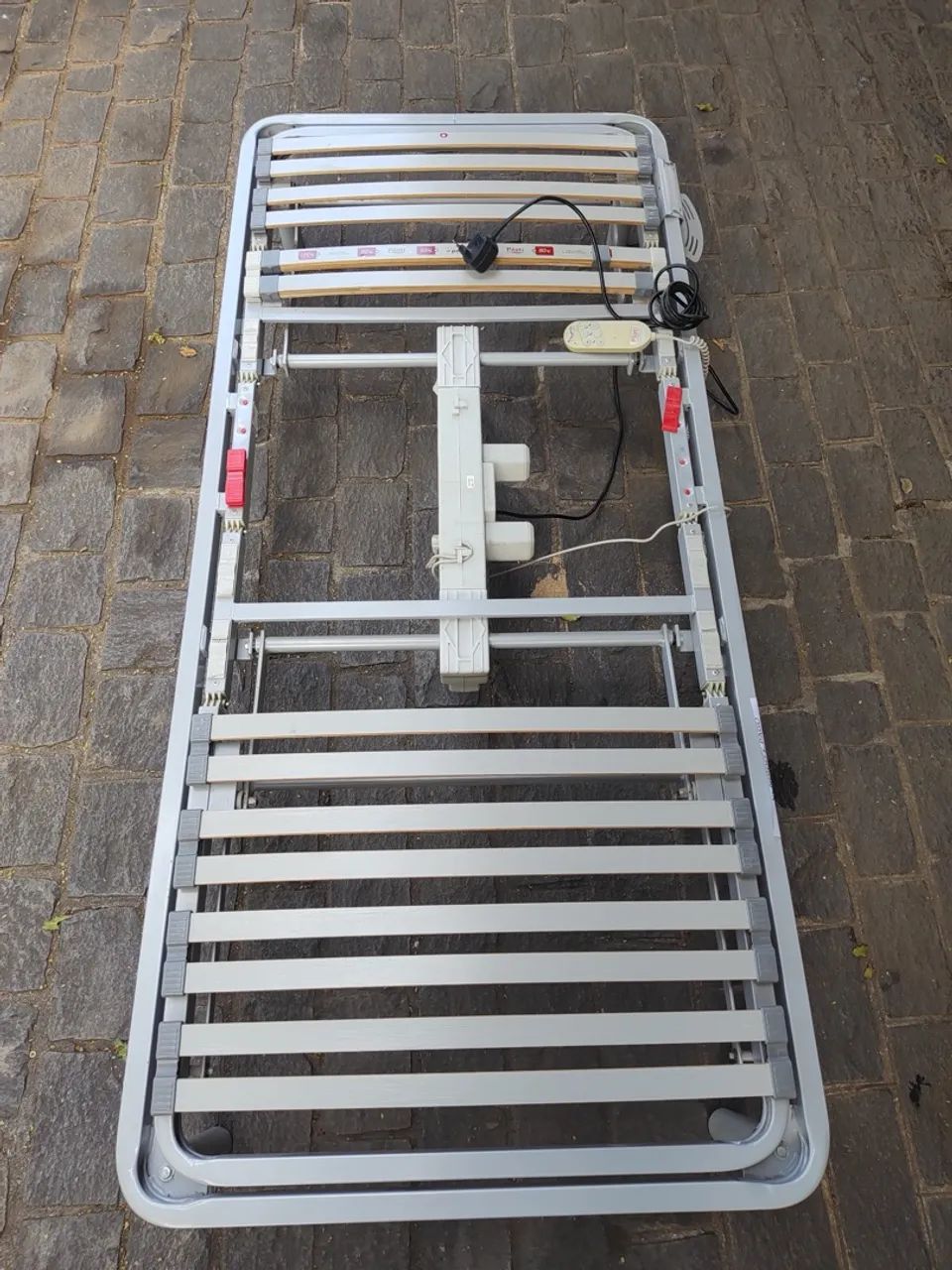 Cama Articulada Elétrica Pilati.