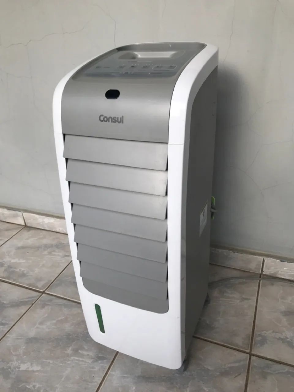 umidificador consul   voltagem 110 v  ,telefone zap * - Foto 2