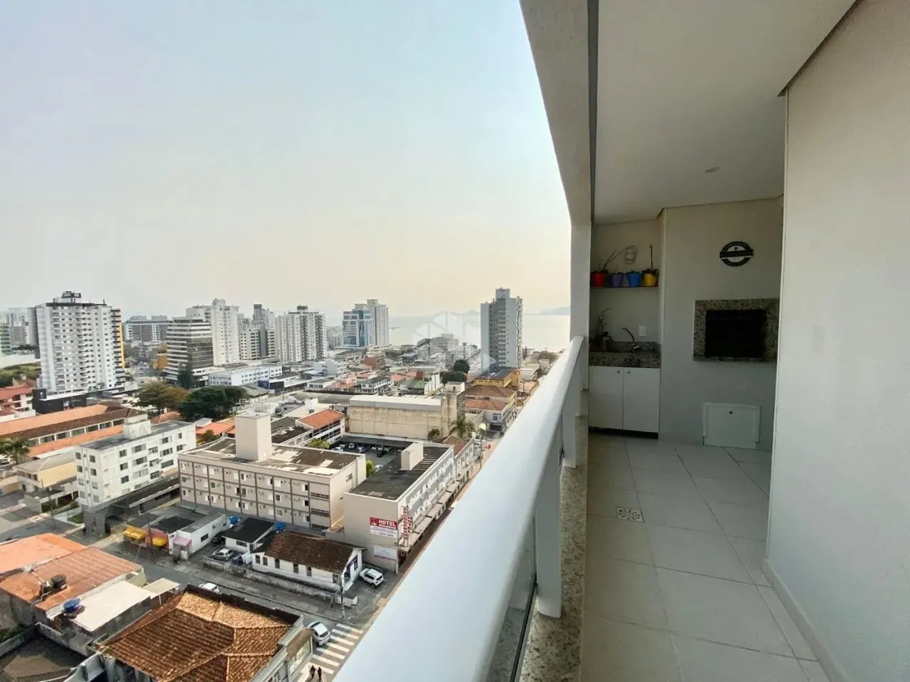 Apartamento para Venda em Florianópolis, Estreito, 3 dormitórios, 1 suíte, 2 banheiros, 2