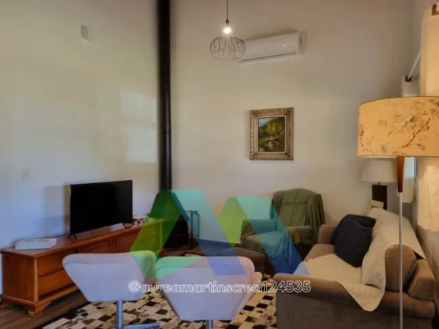 casa linda em condominio