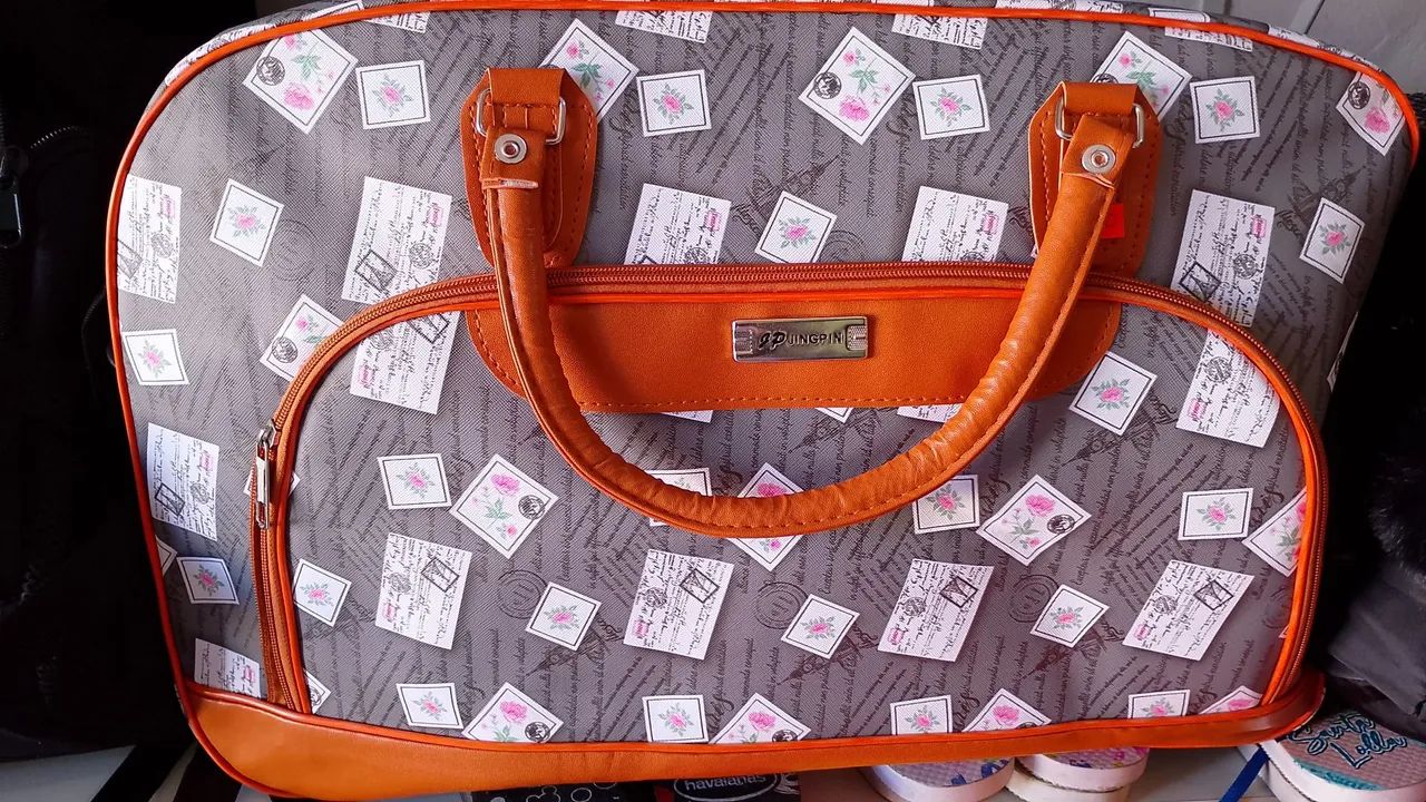 Mala de viagem com design vintage - Foto 3