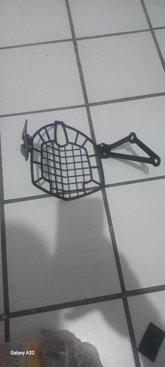 Vendo protetor de farol crosser valor 135 - Foto 2