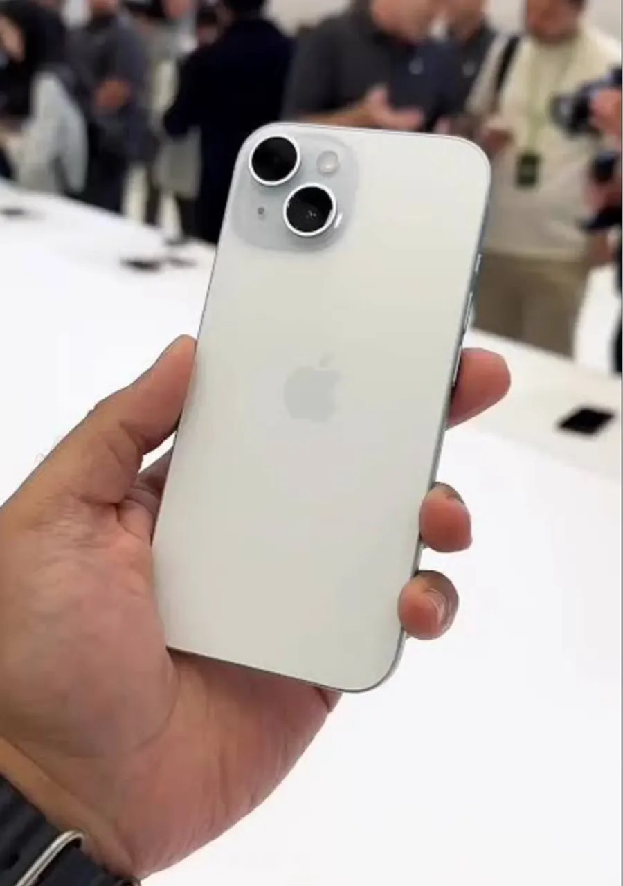 iPhone 15 plus 256g branco SUPER NOVO