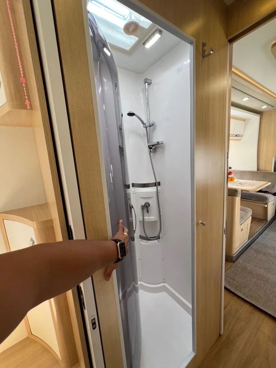 MOTORHOME SANTO INÁCIO 8.5 ANO 2022 KM 17.000 (MUITO NOVO CONSERVADO) - Foto 3