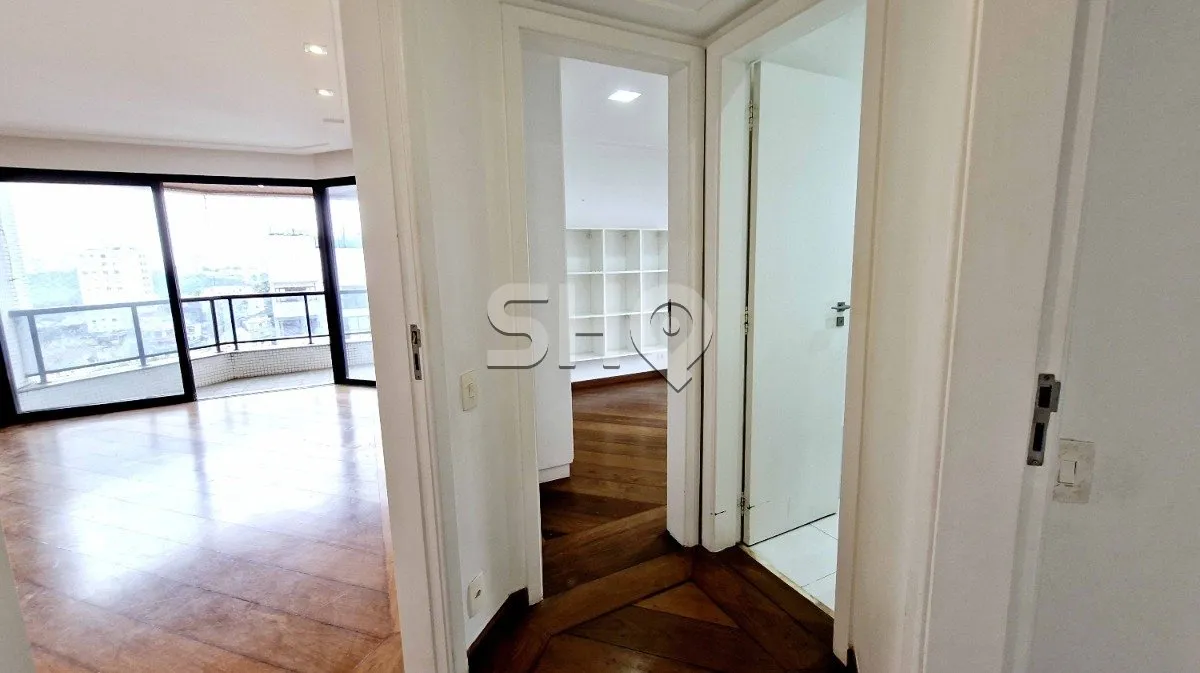 Apartamento 4 Dormitórios, sendo 2 suítes, 184m², 3 vagas - Aclimação