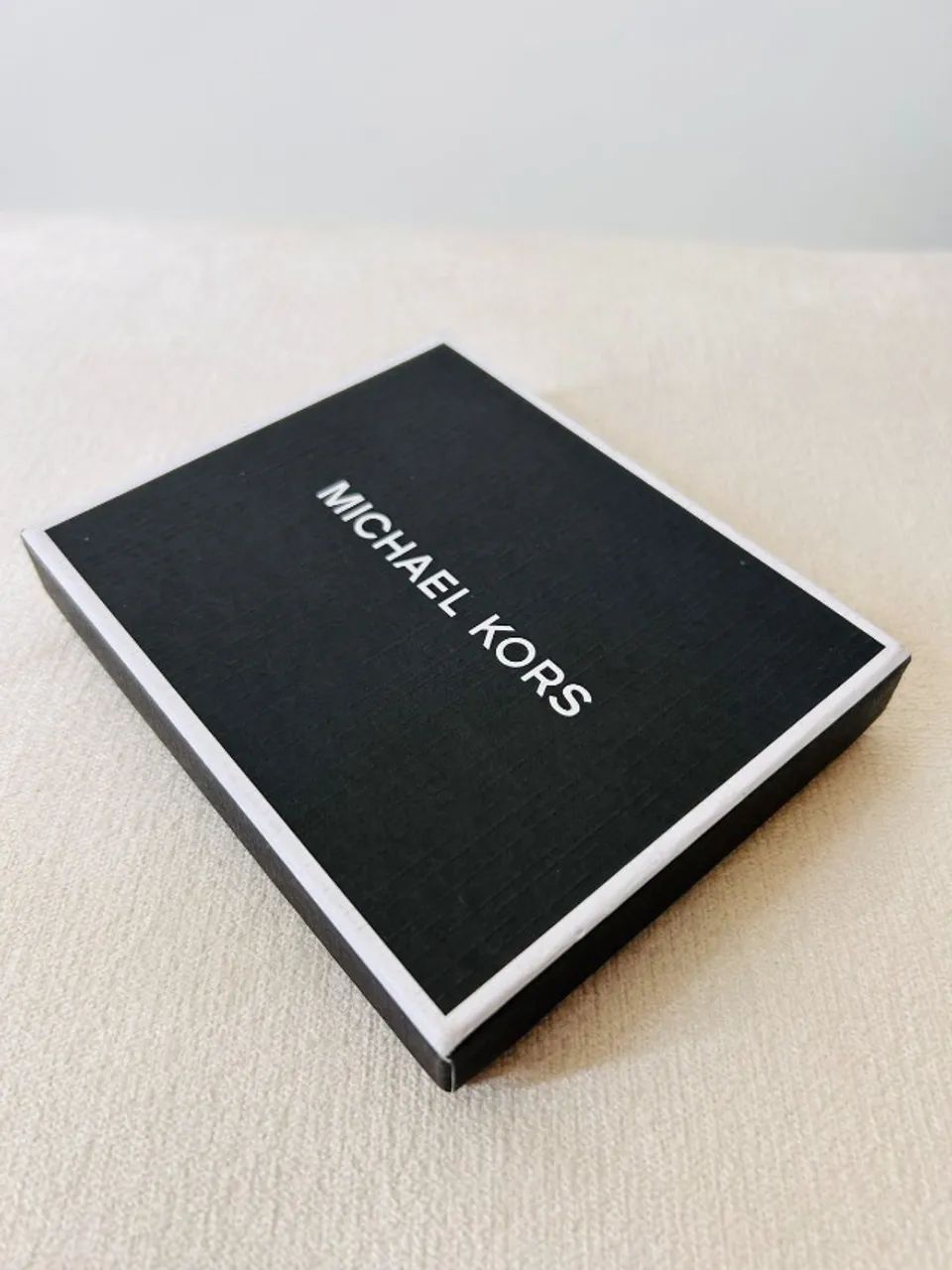 Caixa Michael Kors