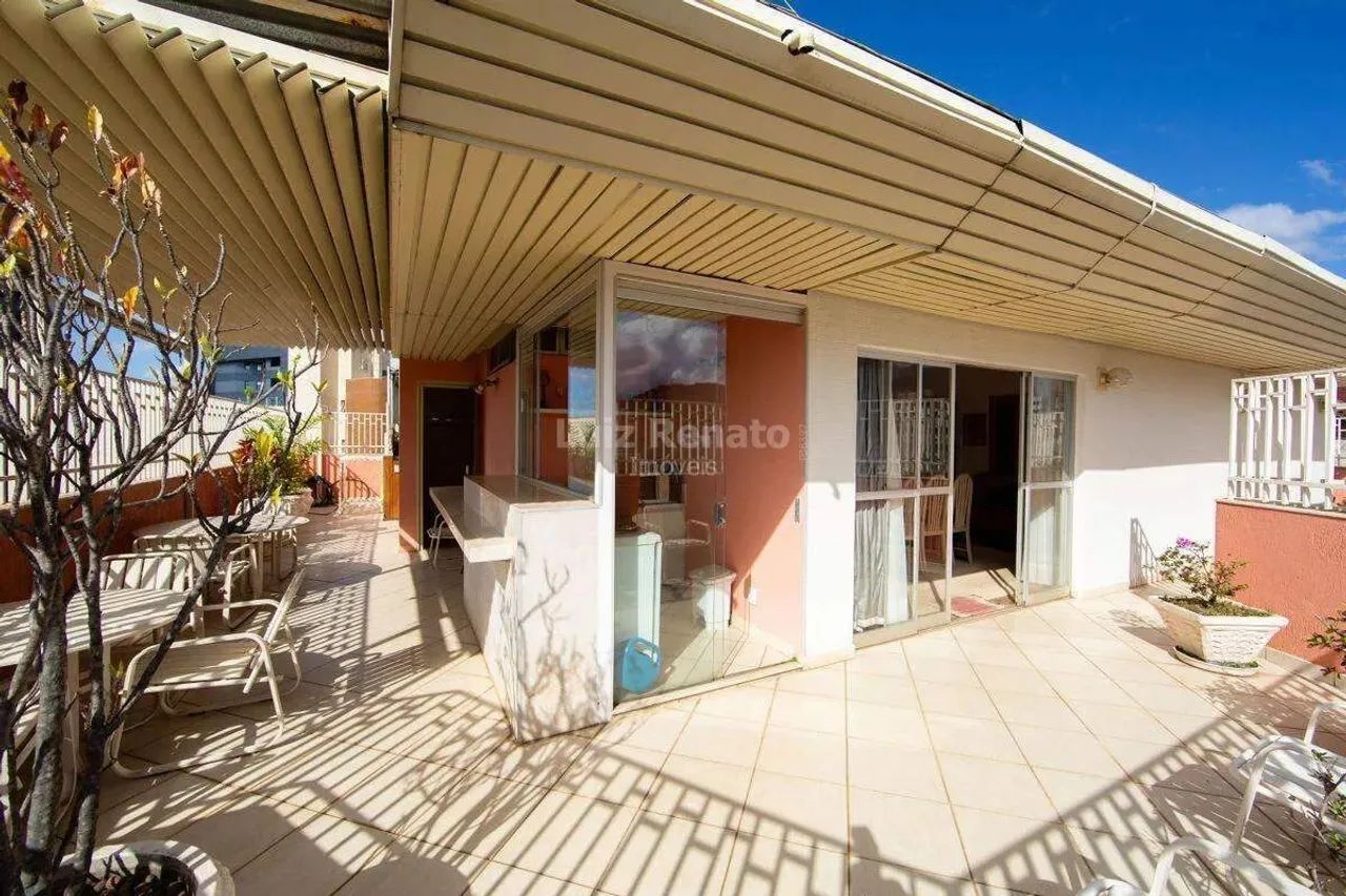Cobertura 4 quartos sendo 2 suites no bairro Serra
