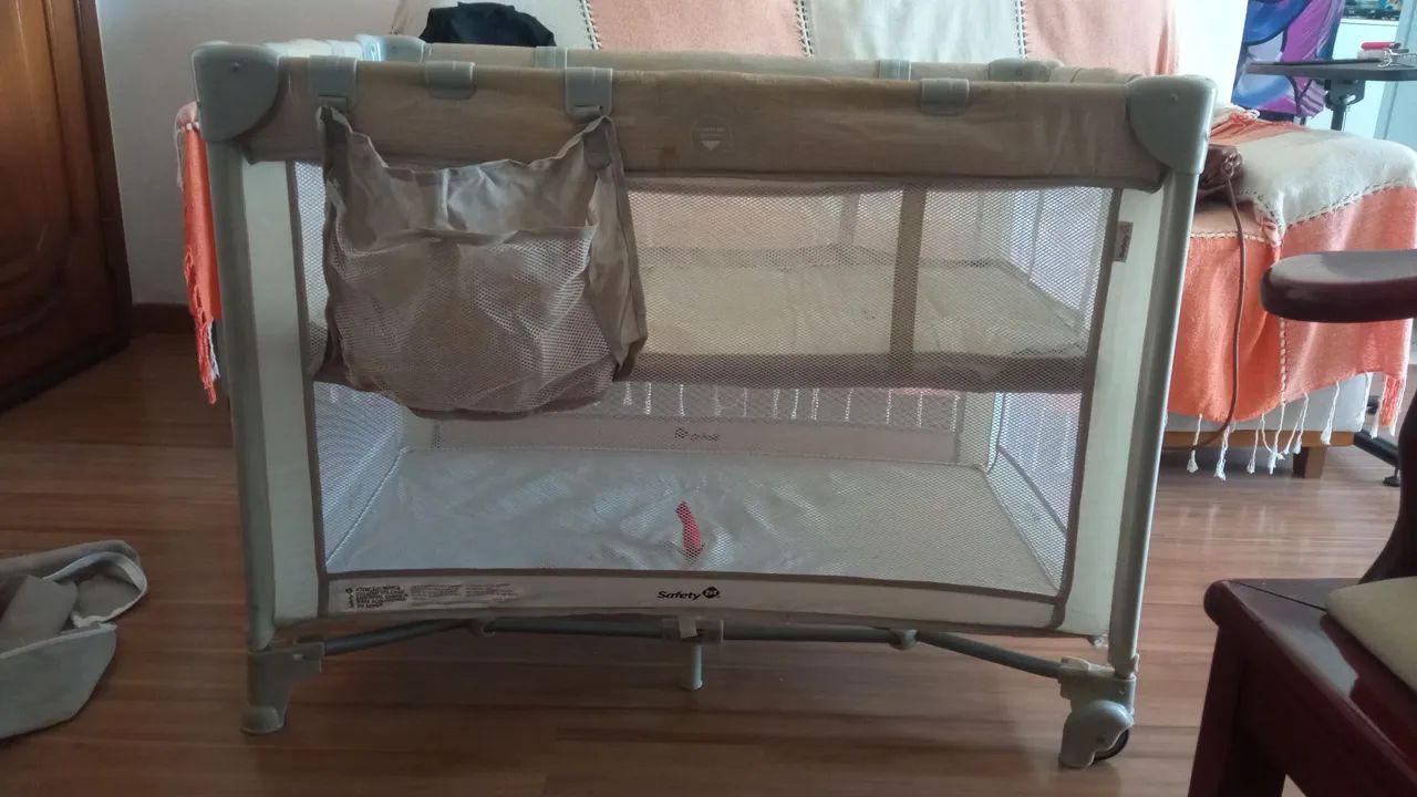 Berço Portátil Safety 1st Mini Play Desmontável - Foto 6