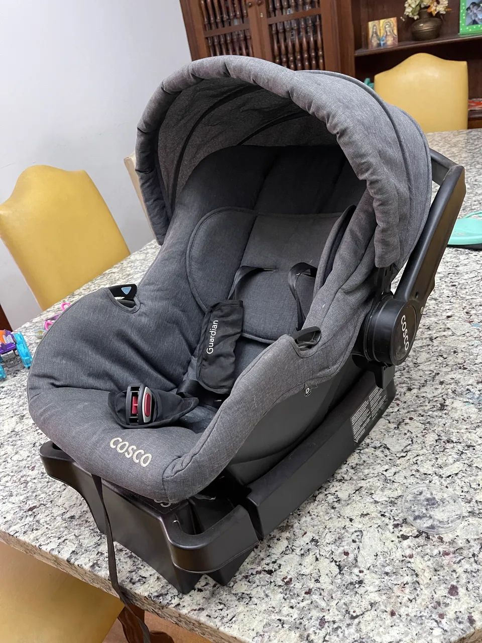 Bebê Conforto Cosco Guardian com base