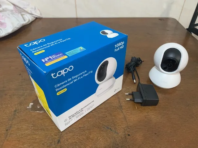 Câmera de Segurança TP-Link Tapo C200 - Usada Apenas 1 Dia! Estado de Nova!