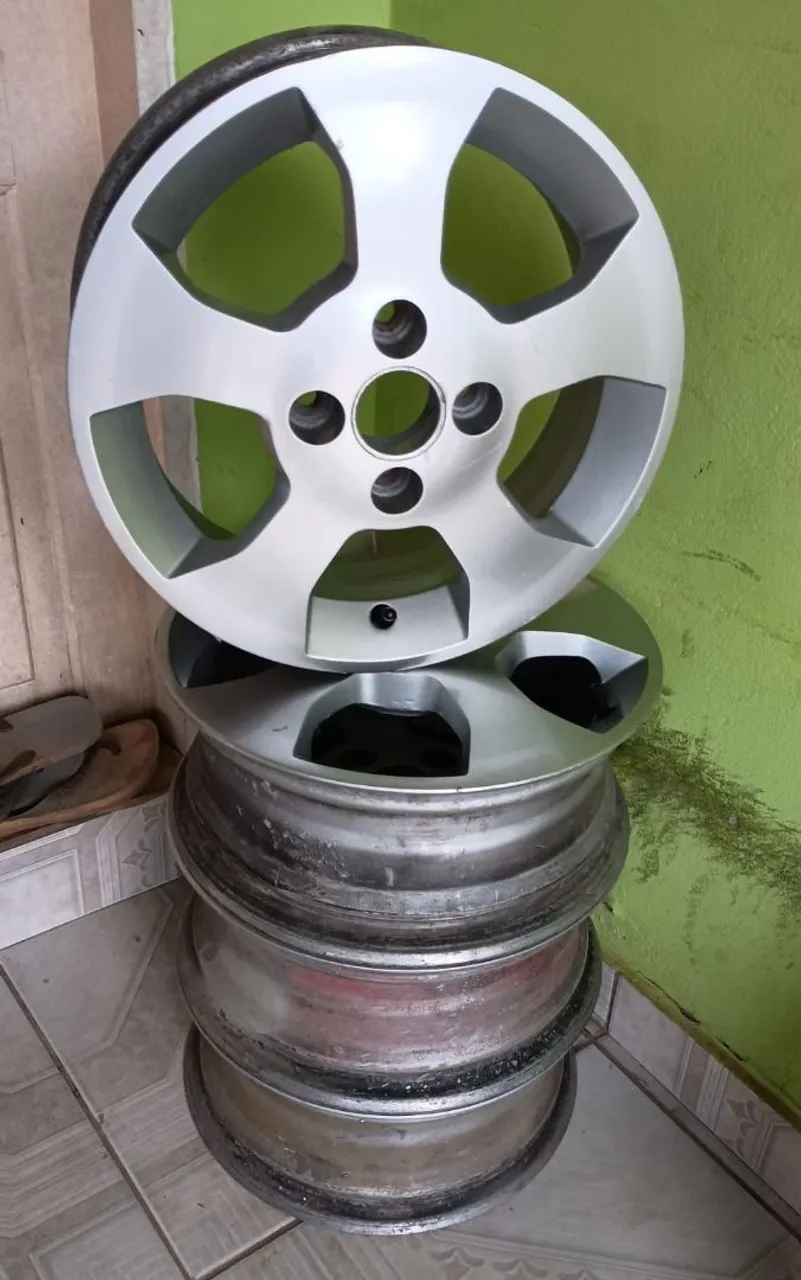 Jogo de roda aro 14