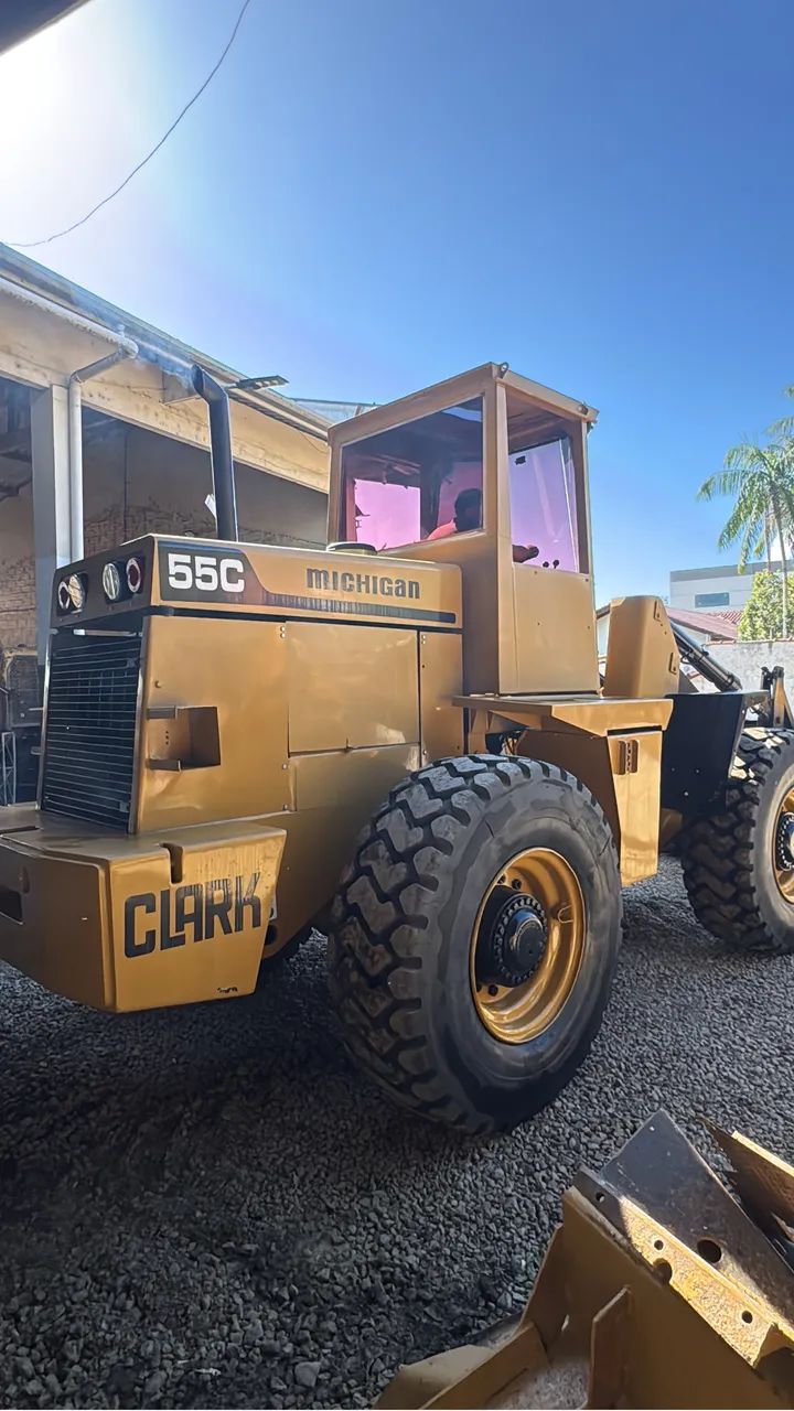 Pá carregadeira Michigan 55c  - Foto 4