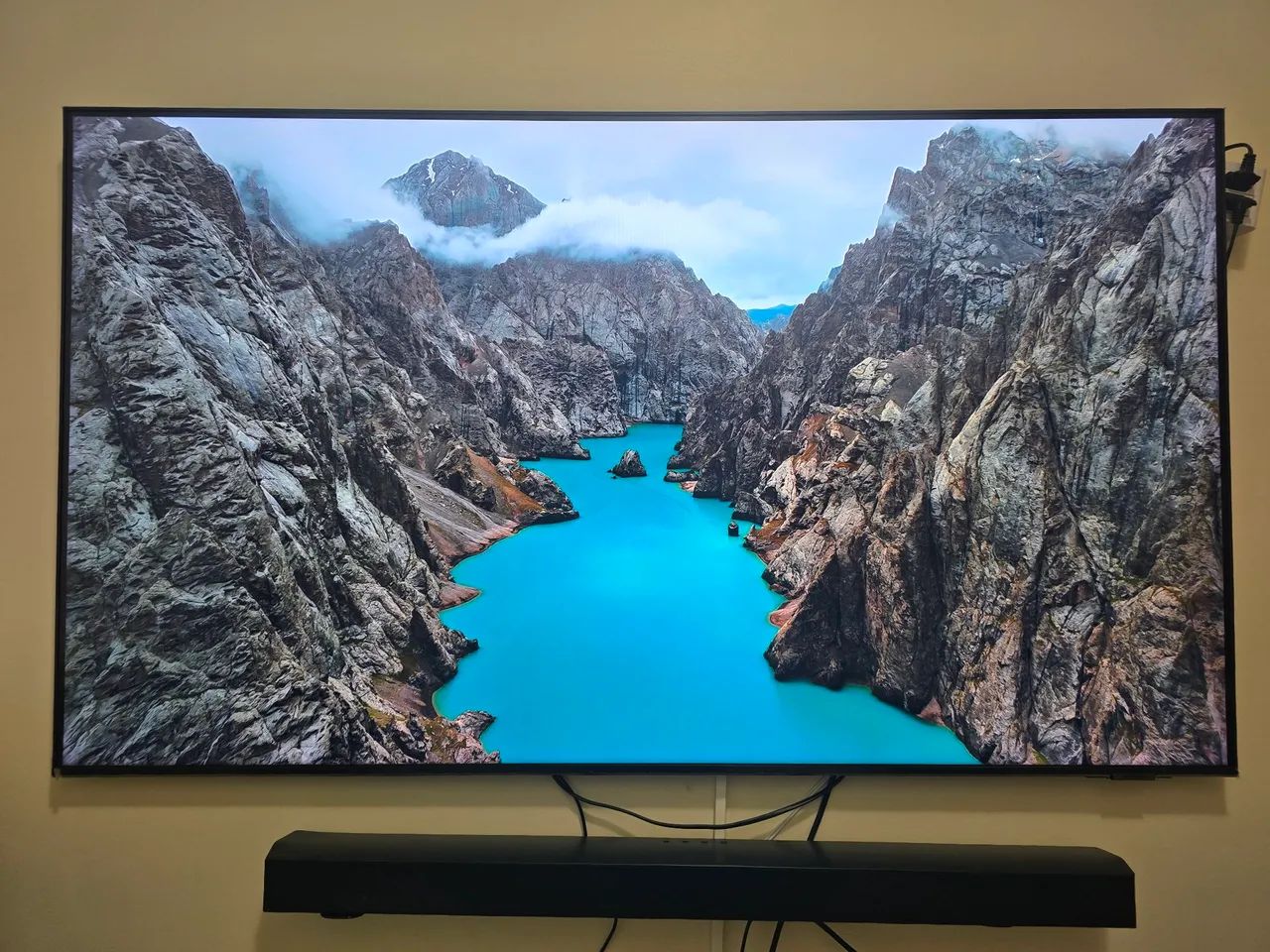 Smart tv 55 QLED SAMSUNG 120HZ - Foto 2
