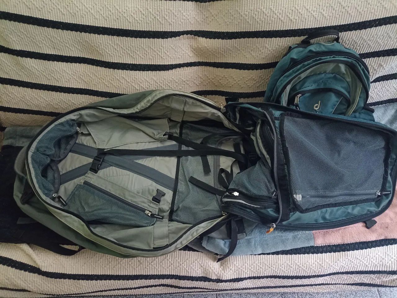 Mochila Deuter traveller 70  - Foto 4