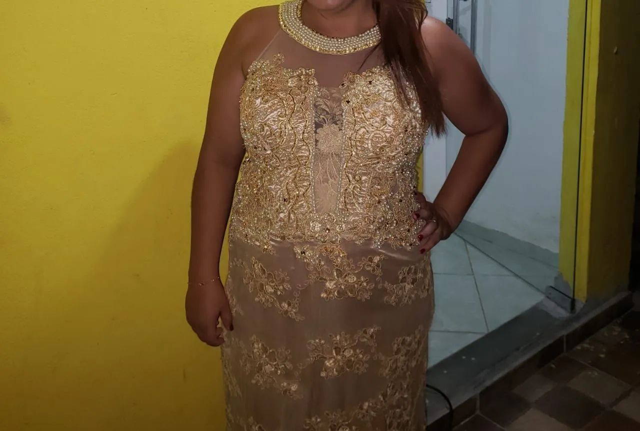 Bordados Vestido Dourado Simples Vestido Liage Curto Bordado