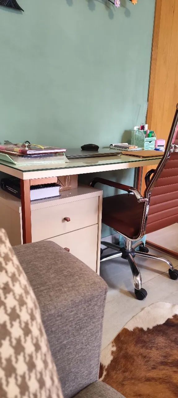 Escrivaninha 64842057781891120