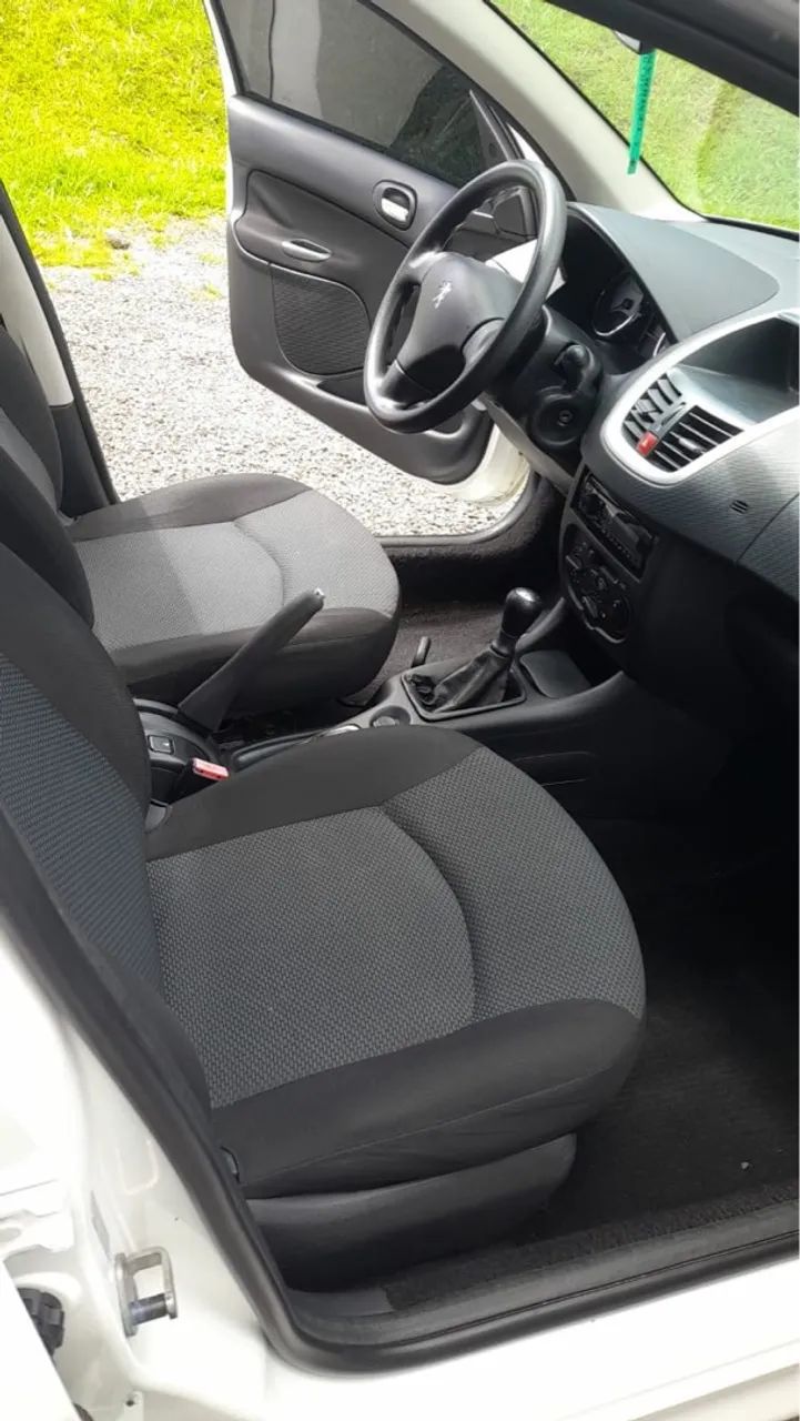 Vendo Peugeot 207 passion 2013 completo - Foto 4