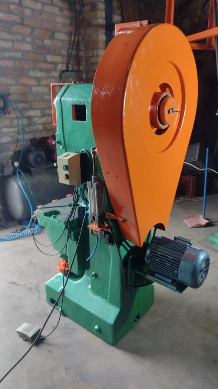 Prensa Excêntrica 12 ton - Foto 5