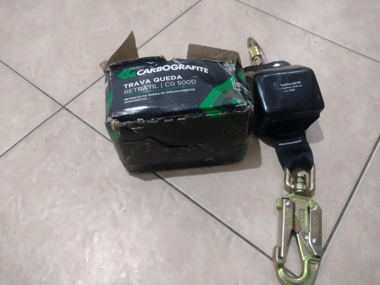 Trava Queda Retrátil Carbografite CG 500D