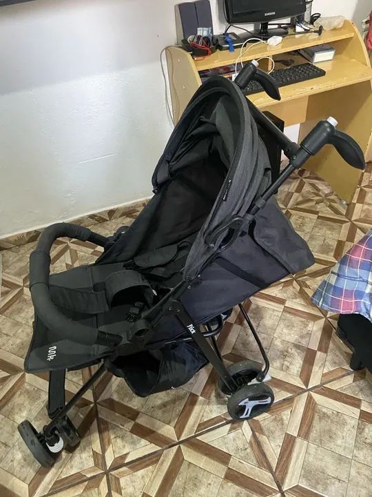 Carrinho de Bebê Dobrável - Foto 5