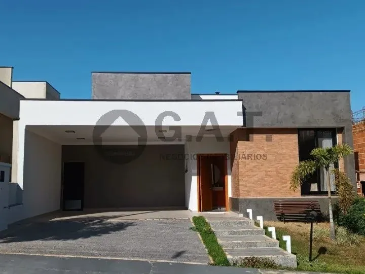 CASA EM CONDOMÍNIO À VENDA NO IBITI DO PAÇO - SOROCABA/SP