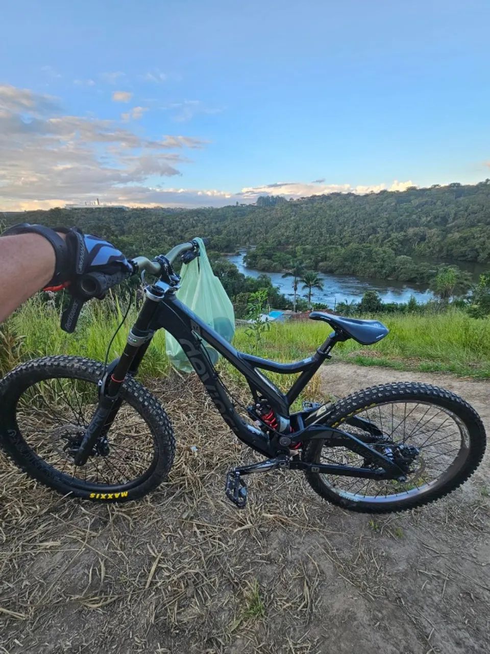 Bicicleta Downhill DEVINCE Wilson 2014 Aro 26 M - Foto 4