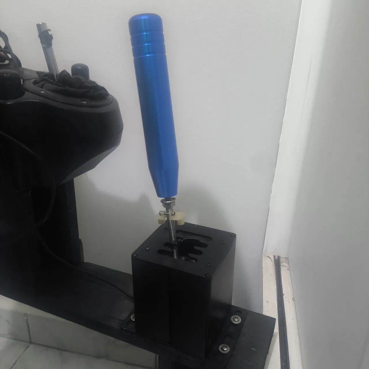 Volante logitech + câmbio H Gear Shift