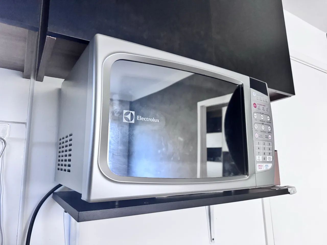 Microondas Eletrolux 20L 110V - Foto 2