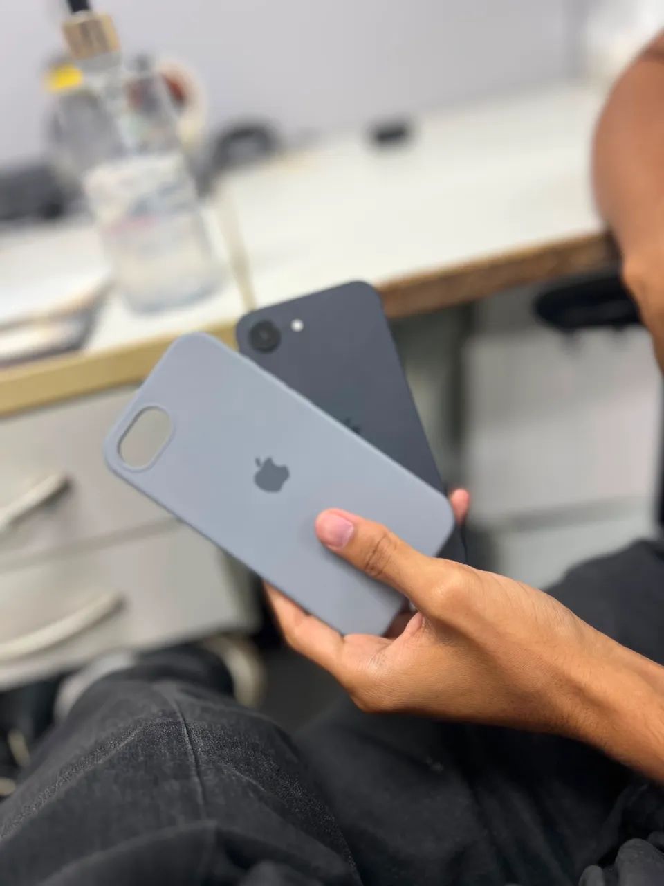 Iphone 16e NOVO - Foto 4