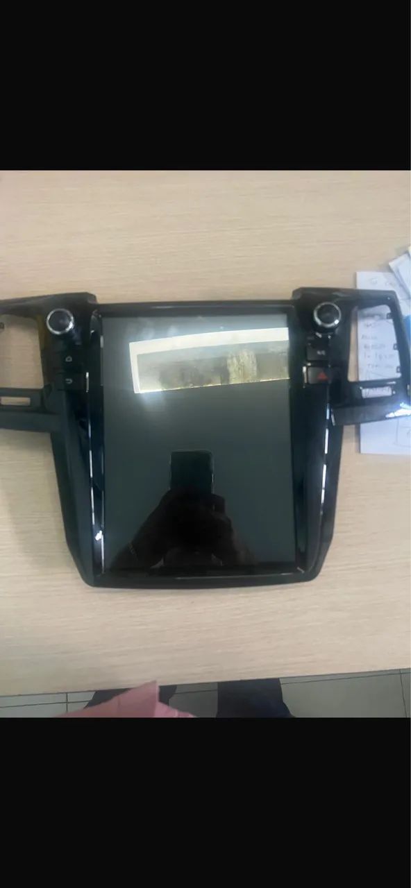 Central multimídia pra Hillux 12 polegadas tesla com moldura - Foto 5