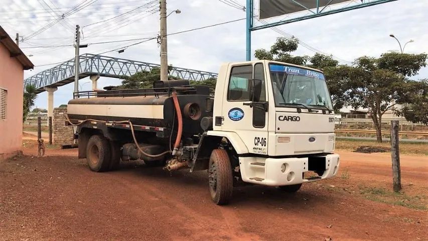 Ford cargo 1317