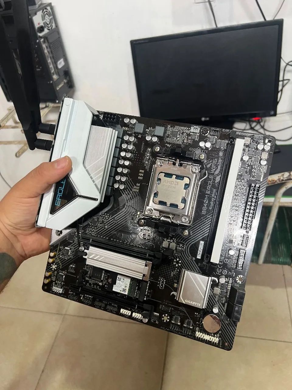 KIT RYZEN 5 DDR5 - Foto 3