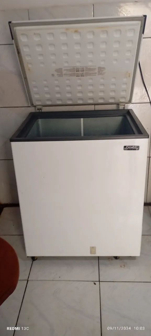 Vendo freezer Esmaltec 