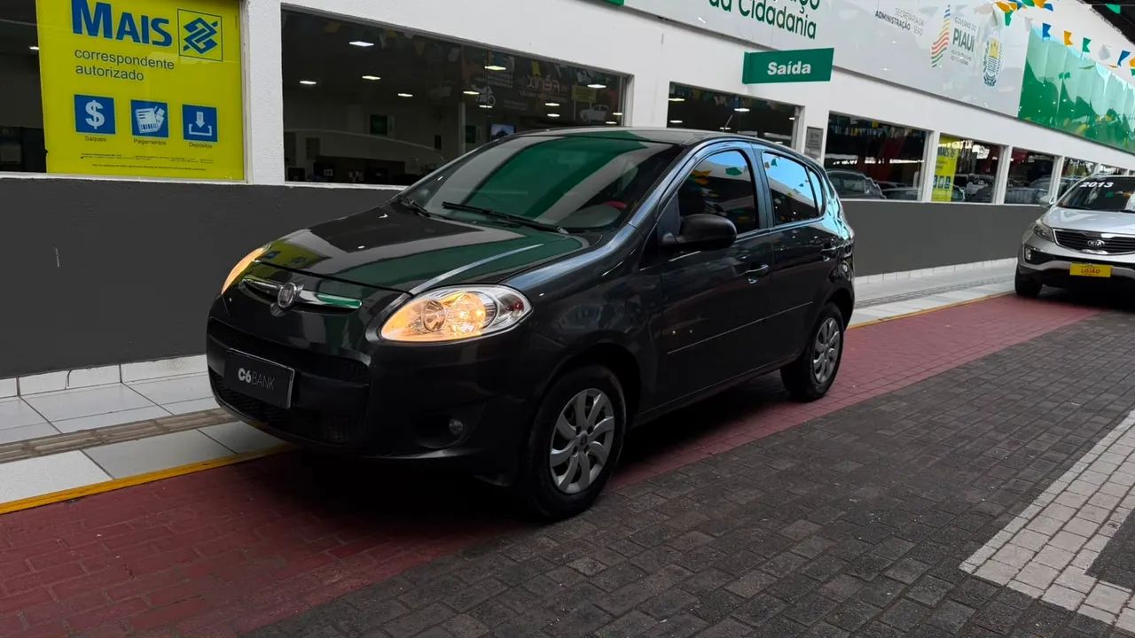 Fiat Palio Palio ATTRACTIVE 1.0 EVO Fire Flex 8v 5p 2013