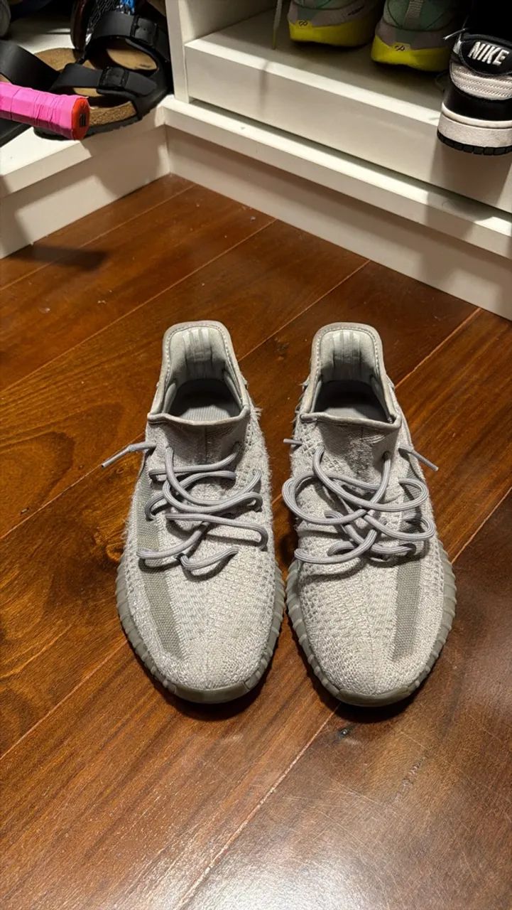 Yeezy cinza  - Foto 2