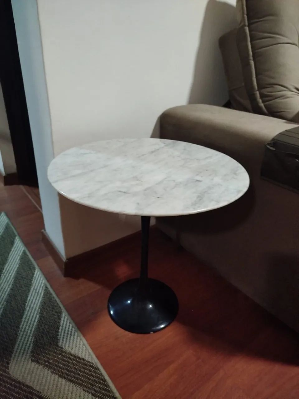 Mesa Saarinen lateral  com Mármore Carrara - Foto 4