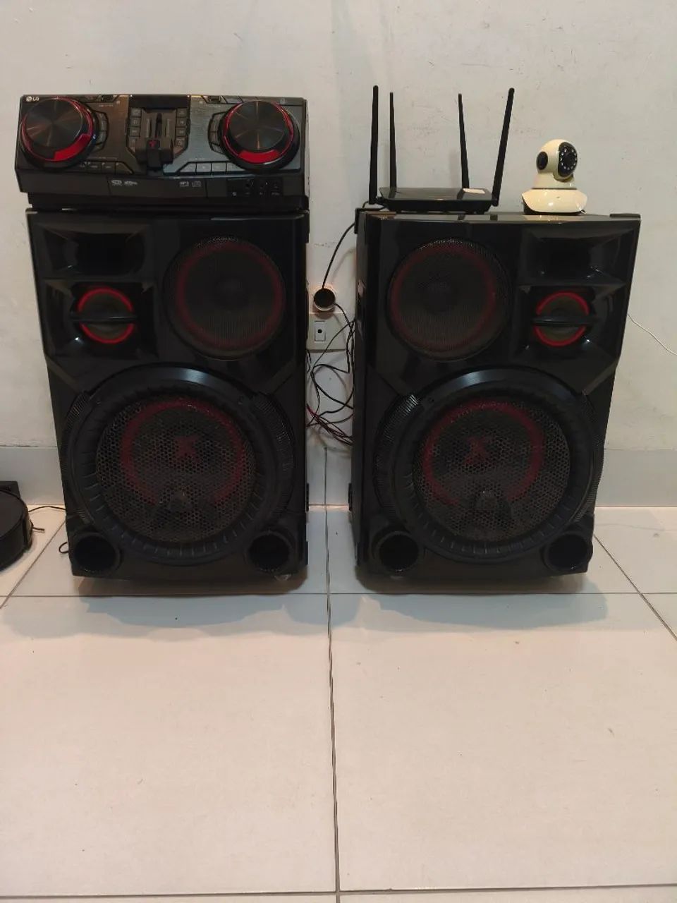 Som LG CJ98 2700RMS