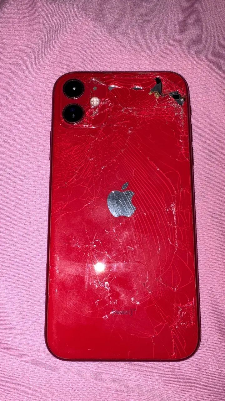 Vendo iPhone 11 64gb, 70% saúde bateria  - Foto 2